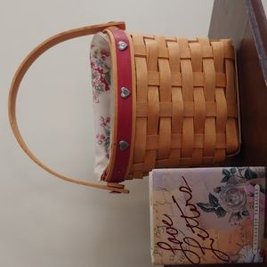 Longaberger Love Notes Sweetheart Basket